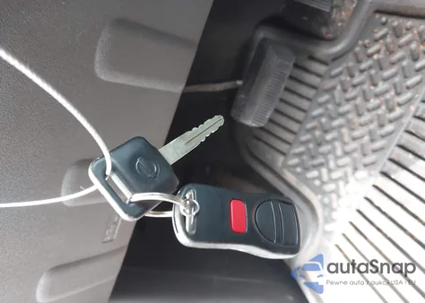 2005 Nissan Xterra S z USA, uszkodzony, nr VIN 5N1AN08W05C656764